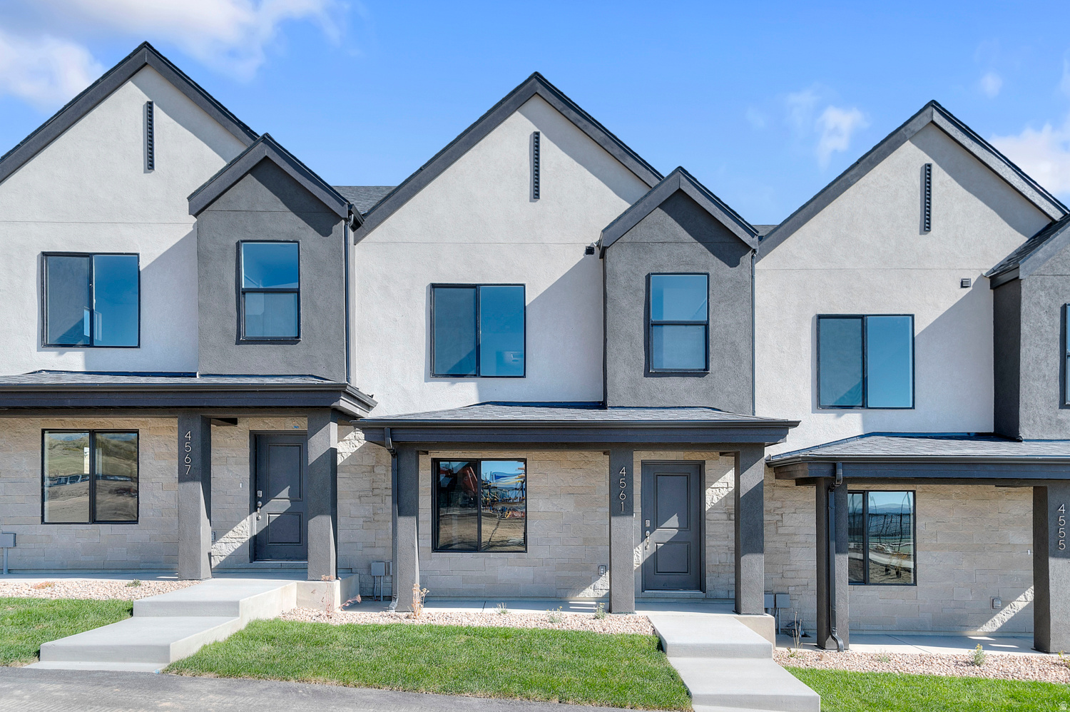 INVERNESS BY D.R. HORTON - Residential