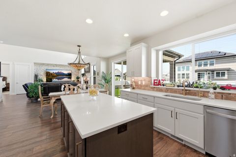 Tiny photo for 1434 W STABLE ST, Lindon, UT 84042 (MLS # 2153103)