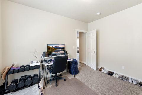 Tiny photo for 1434 W STABLE ST, Lindon, UT 84042 (MLS # 2153103)