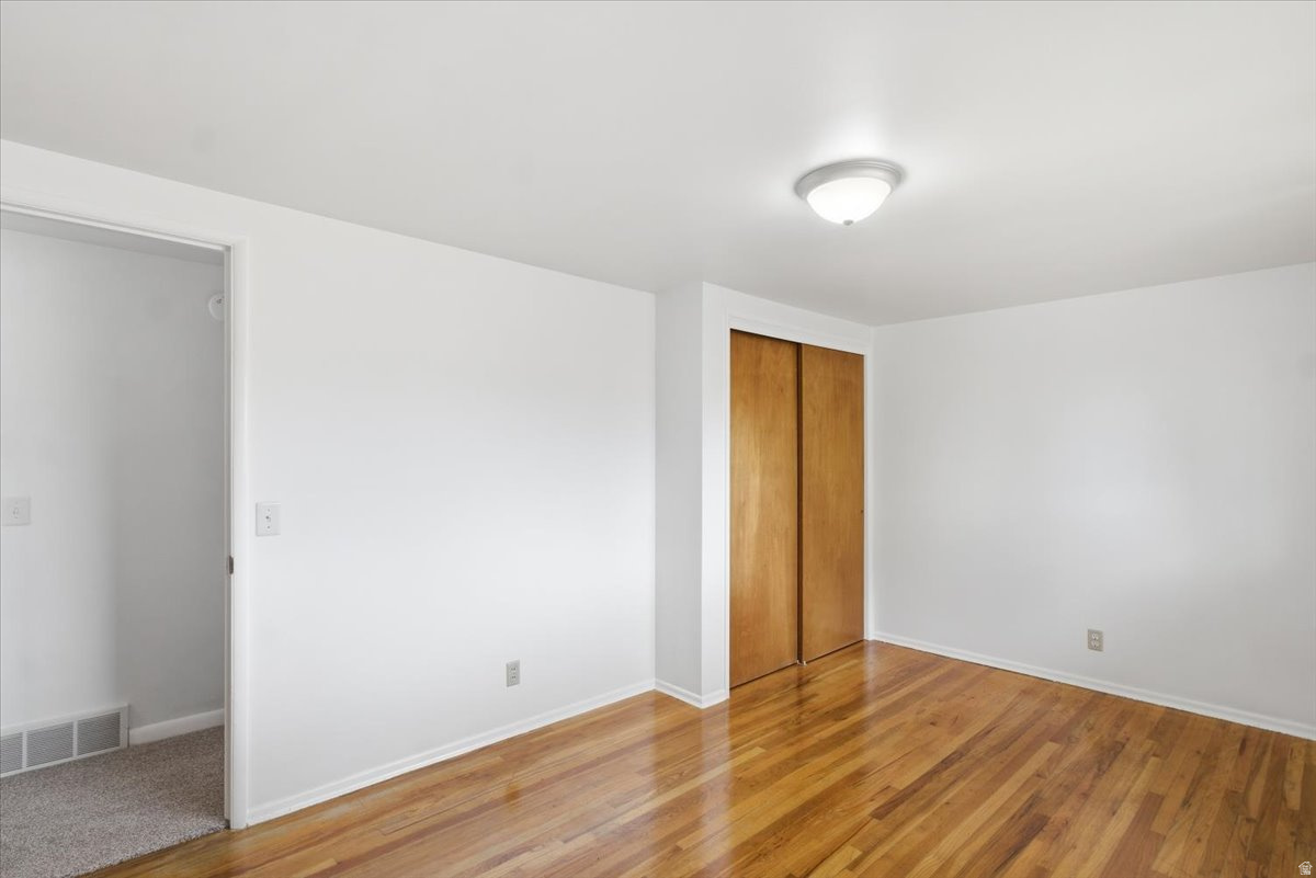 WRIGHT HILLS - Residential