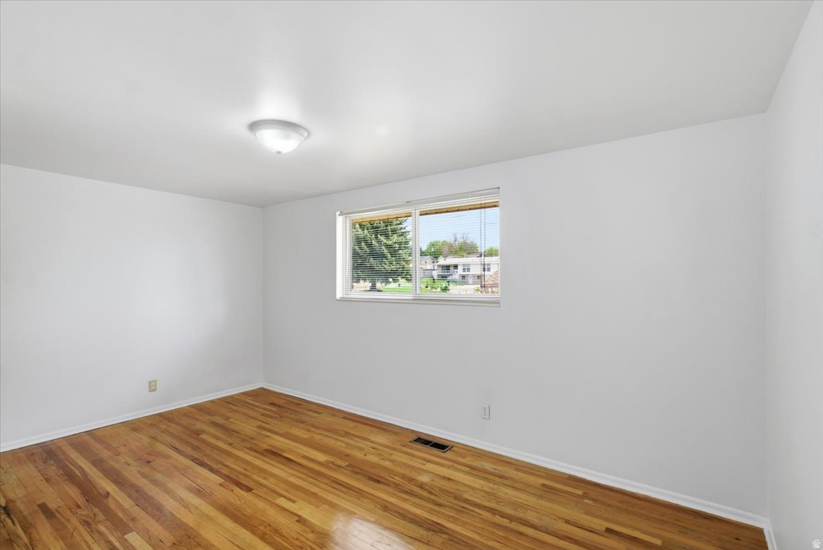 WRIGHT HILLS - Residential
