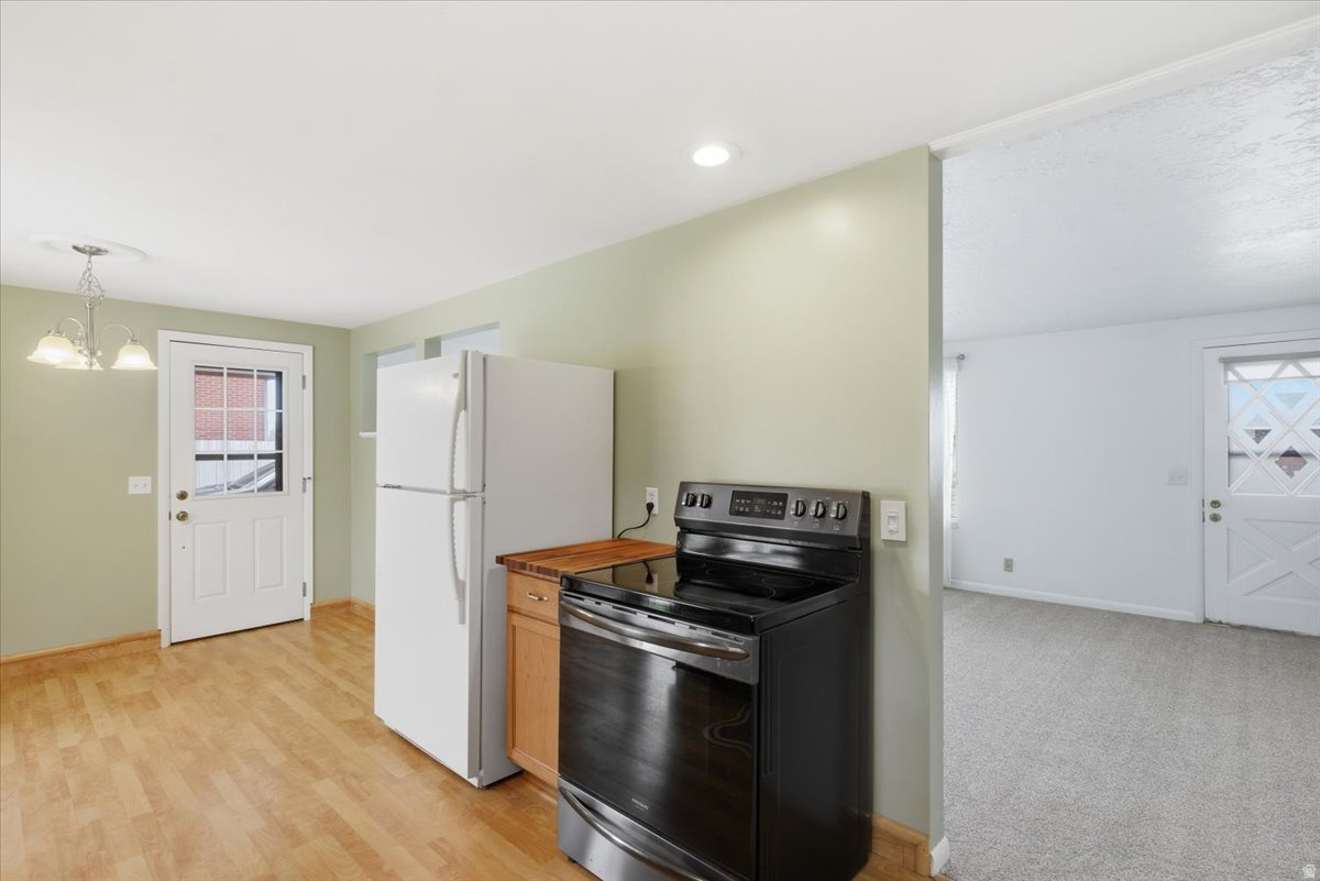 WRIGHT HILLS - Residential
