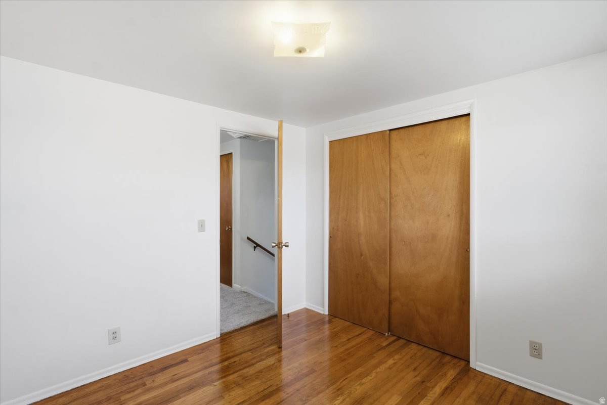 WRIGHT HILLS - Residential