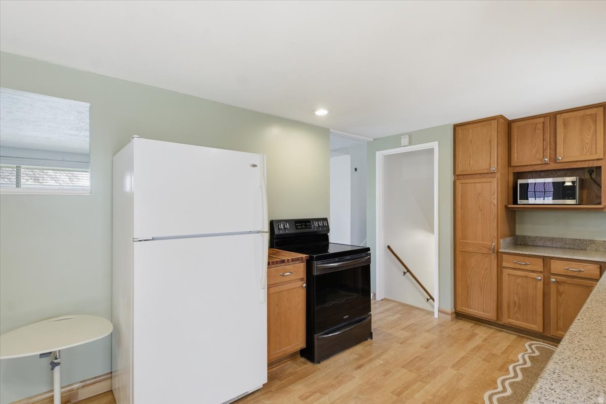 WRIGHT HILLS - Residential