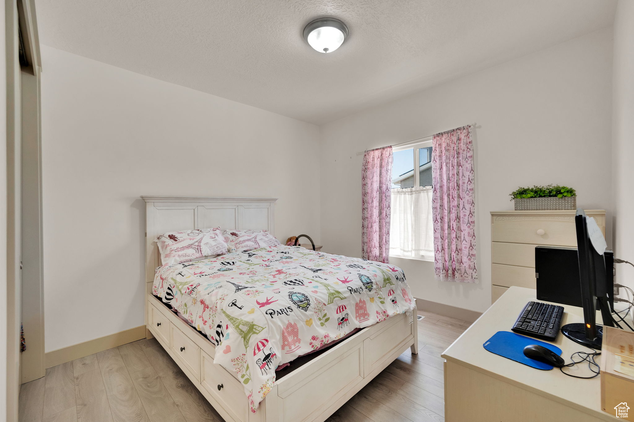 MIDAS CROSSING 233 - Residential