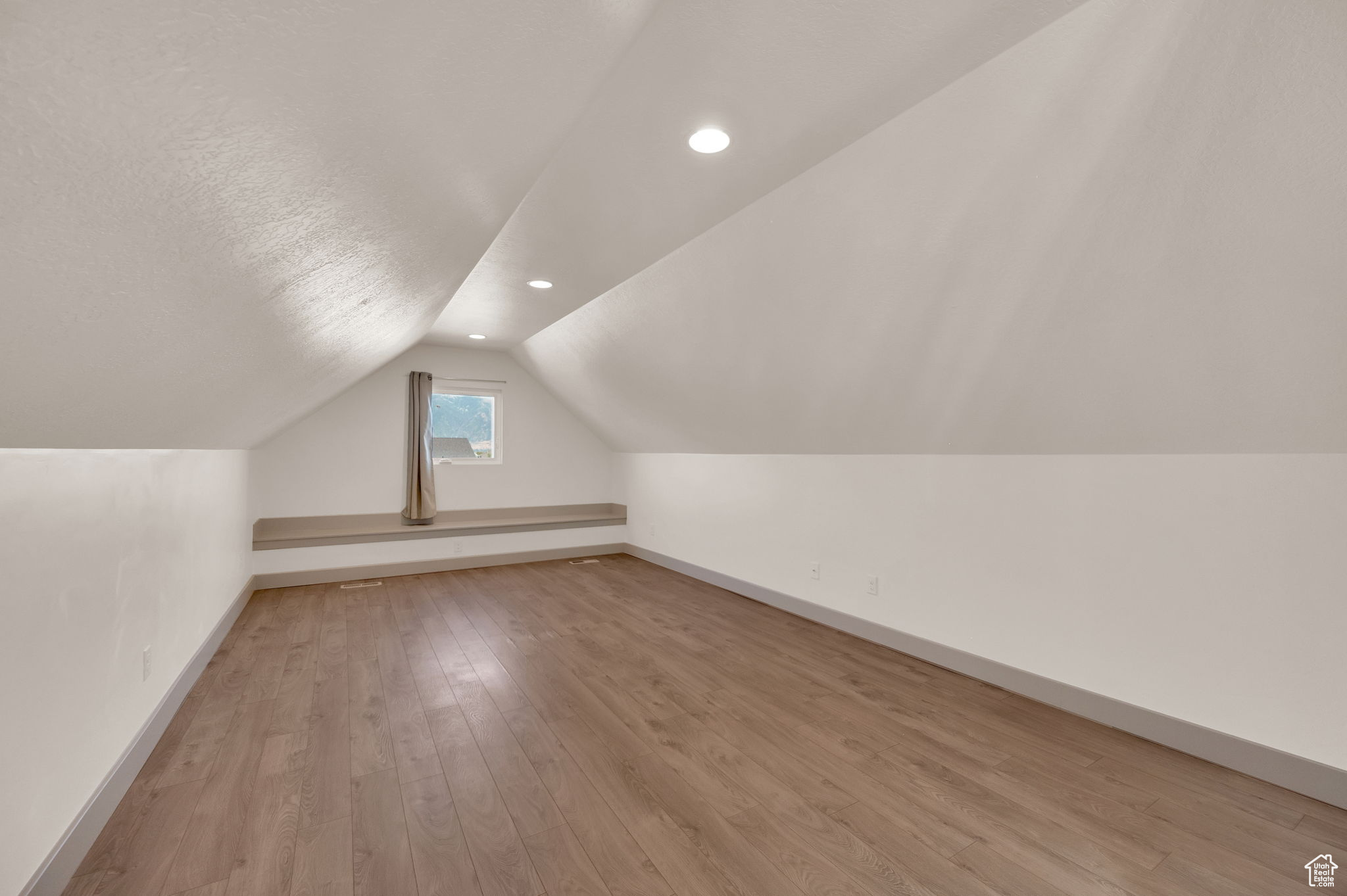 MIDAS CROSSING 233 - Residential