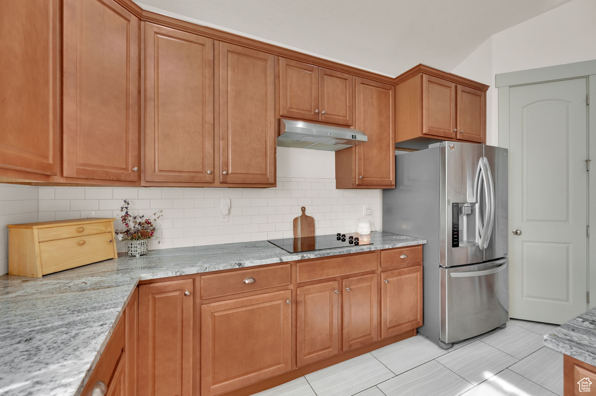 MIDAS CROSSING 233 - Residential