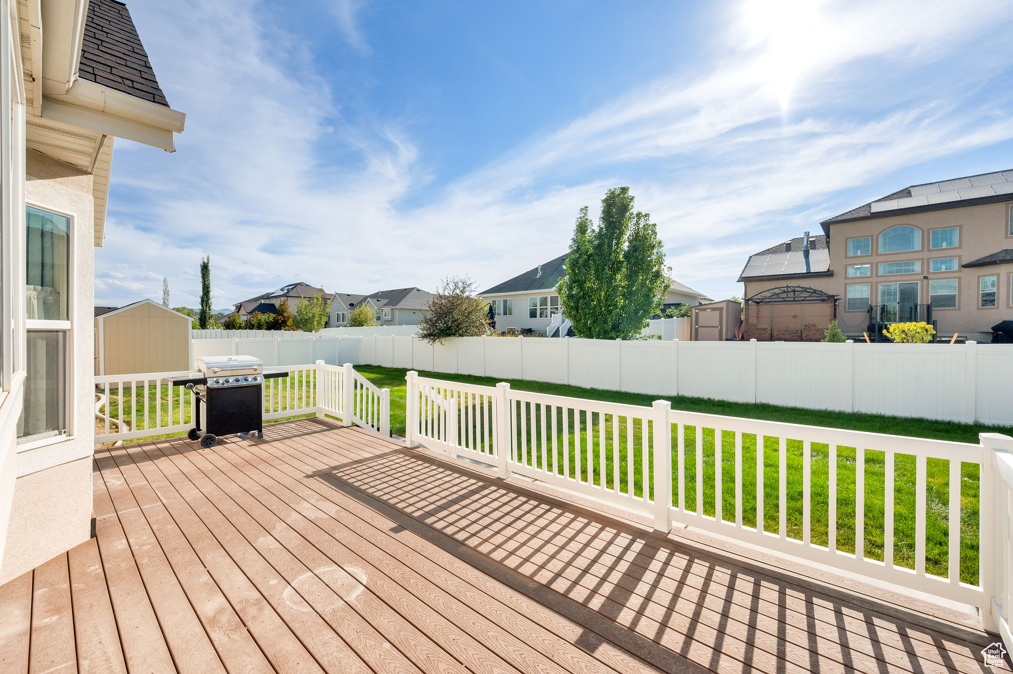 MIDAS CROSSING 233 - Residential