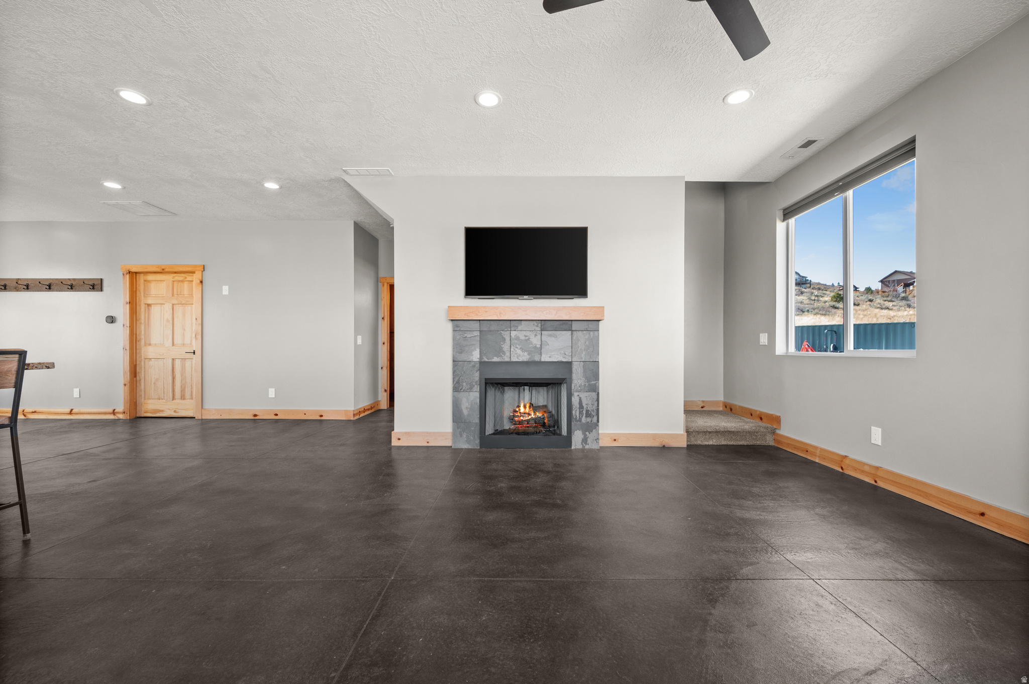 LAKE ROCKPORT ESTATES - Residential