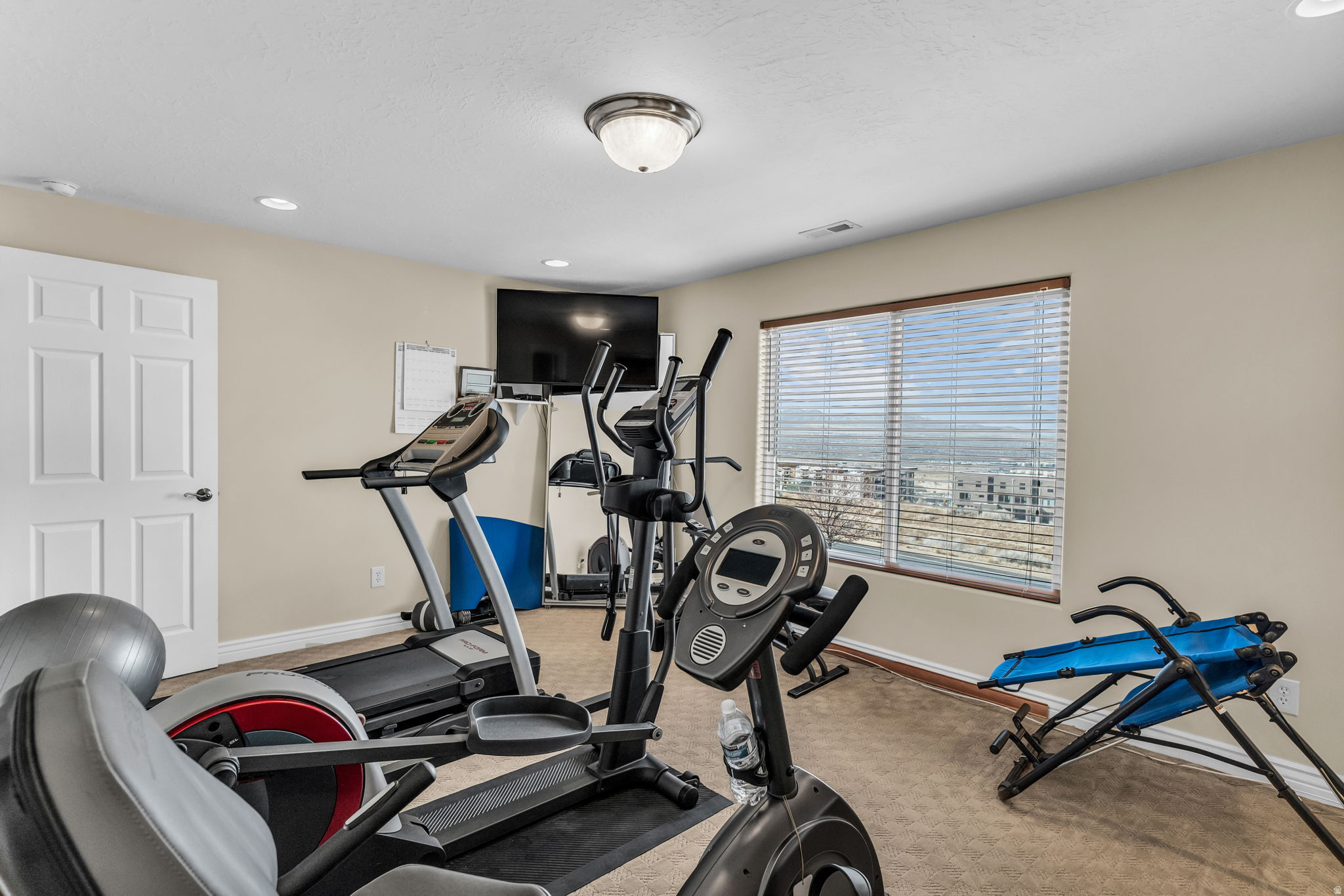 HERITAGE SOUTH MOUNTAIN - Residential Income