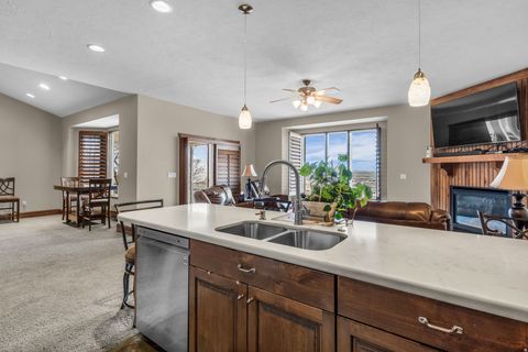 Tiny photo for 337 E BRAYDEN WAY, Draper, UT 84020 (MLS # 2138091)