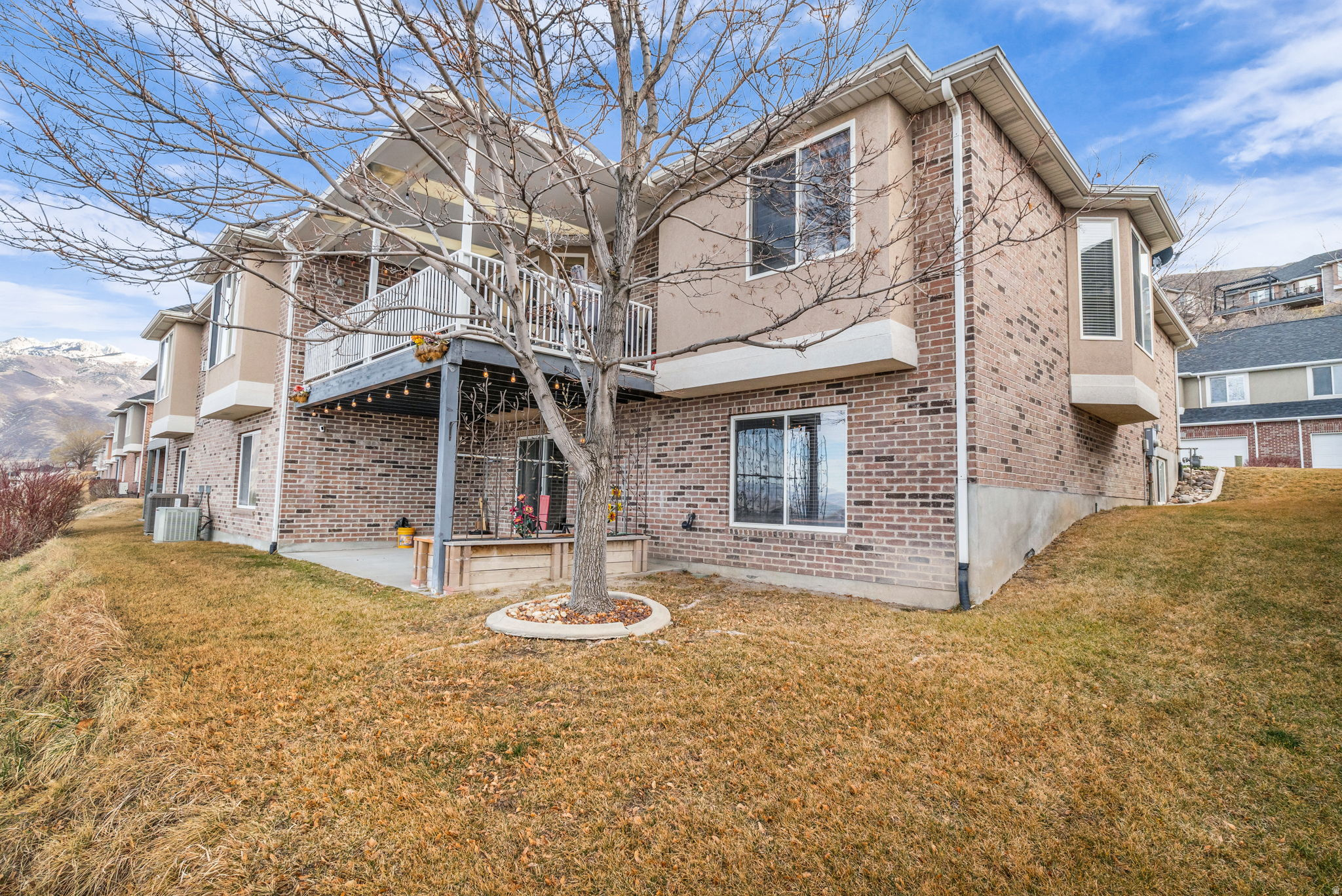 HERITAGE SOUTH MOUNTAIN - Residential Income