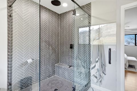 Tiny photo for 3061 S PLATEAU DR, Salt Lake City, UT 84109 (MLS # 2142598)