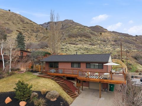 Tiny photo for 3061 S PLATEAU DR, Salt Lake City, UT 84109 (MLS # 2142598)