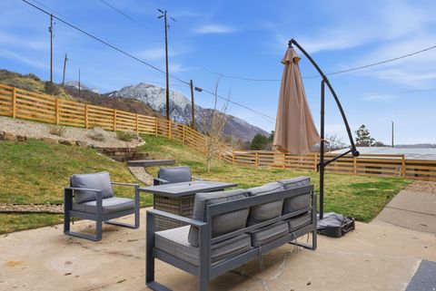 Tiny photo for 3061 S PLATEAU DR, Salt Lake City, UT 84109 (MLS # 2142598)