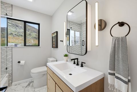 Tiny photo for 3061 S PLATEAU DR, Salt Lake City, UT 84109 (MLS # 2142598)