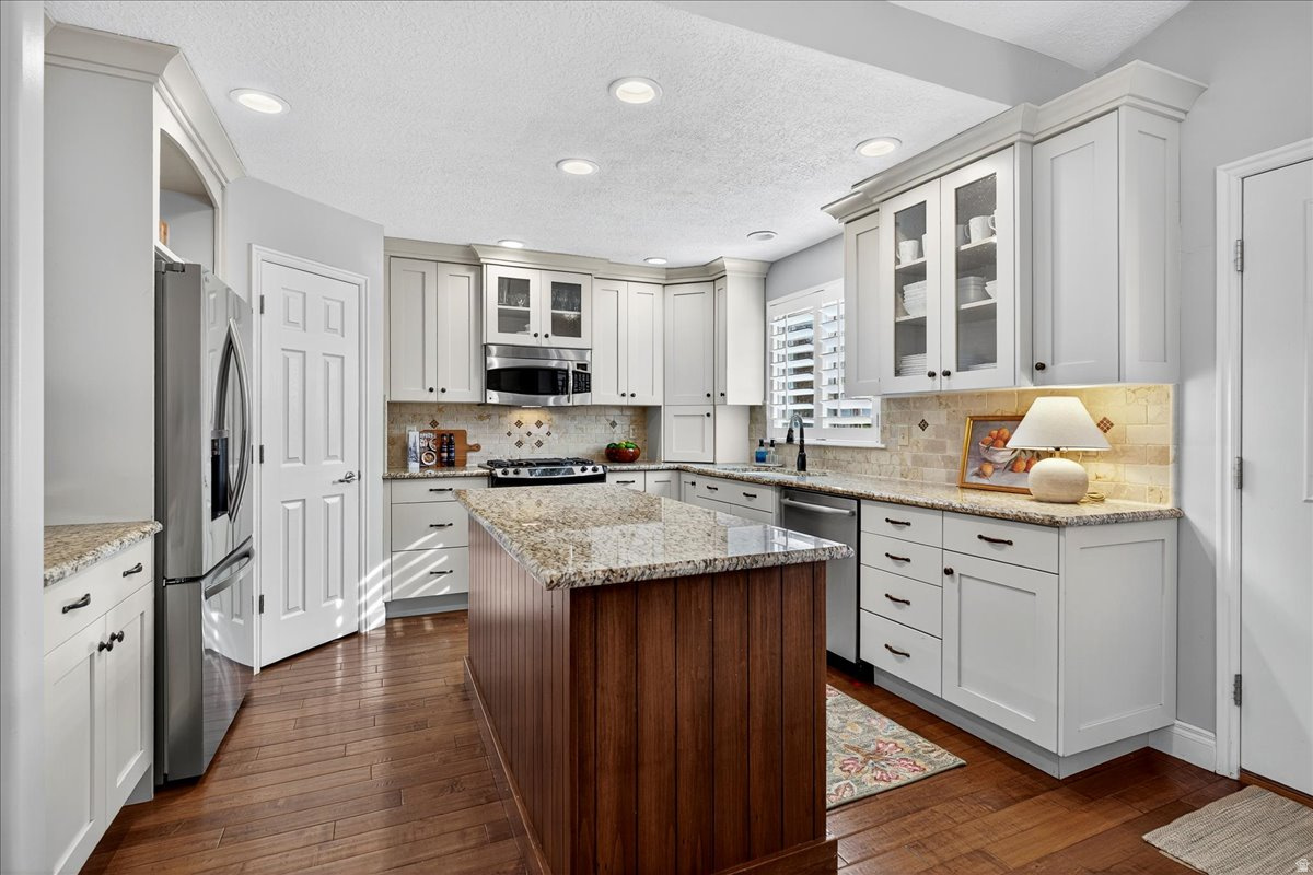 LEXINGTON PARK - Residential