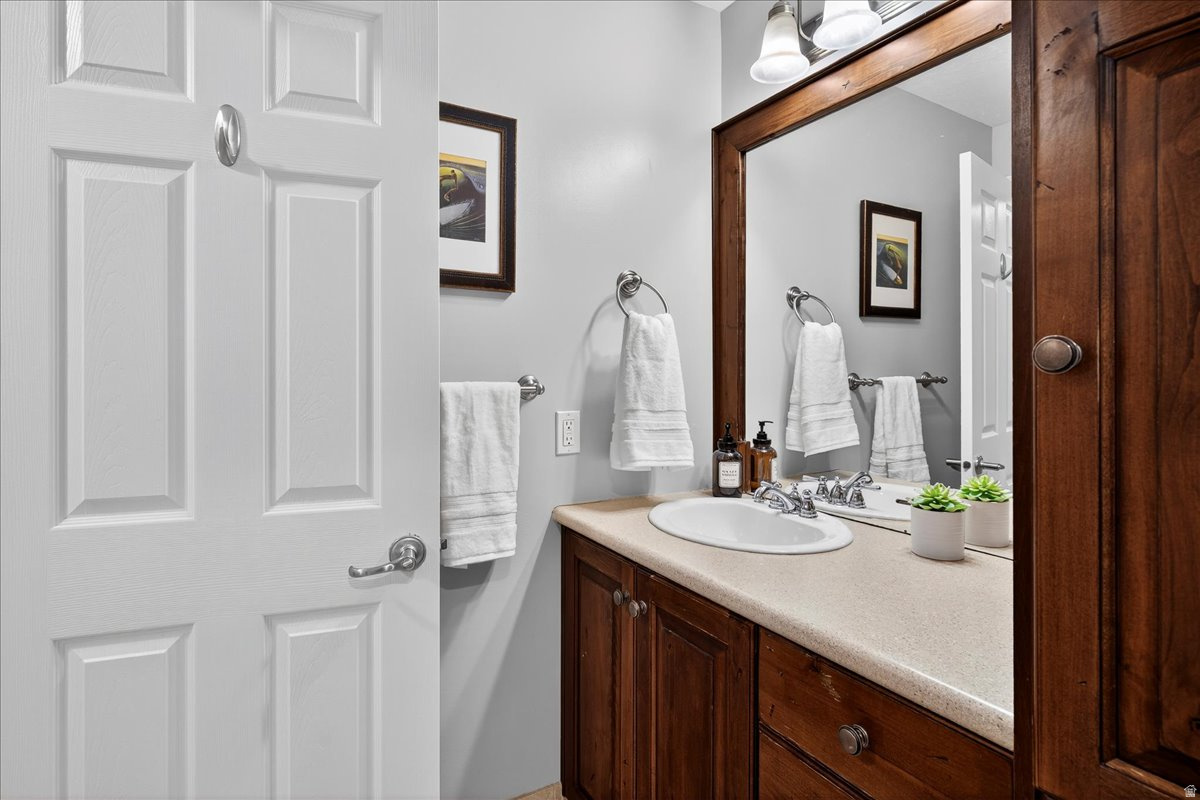 LEXINGTON PARK - Residential