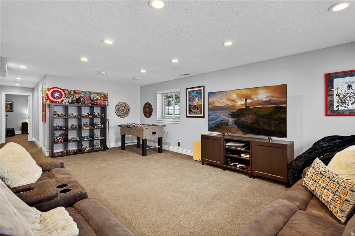 LEXINGTON PARK - Residential