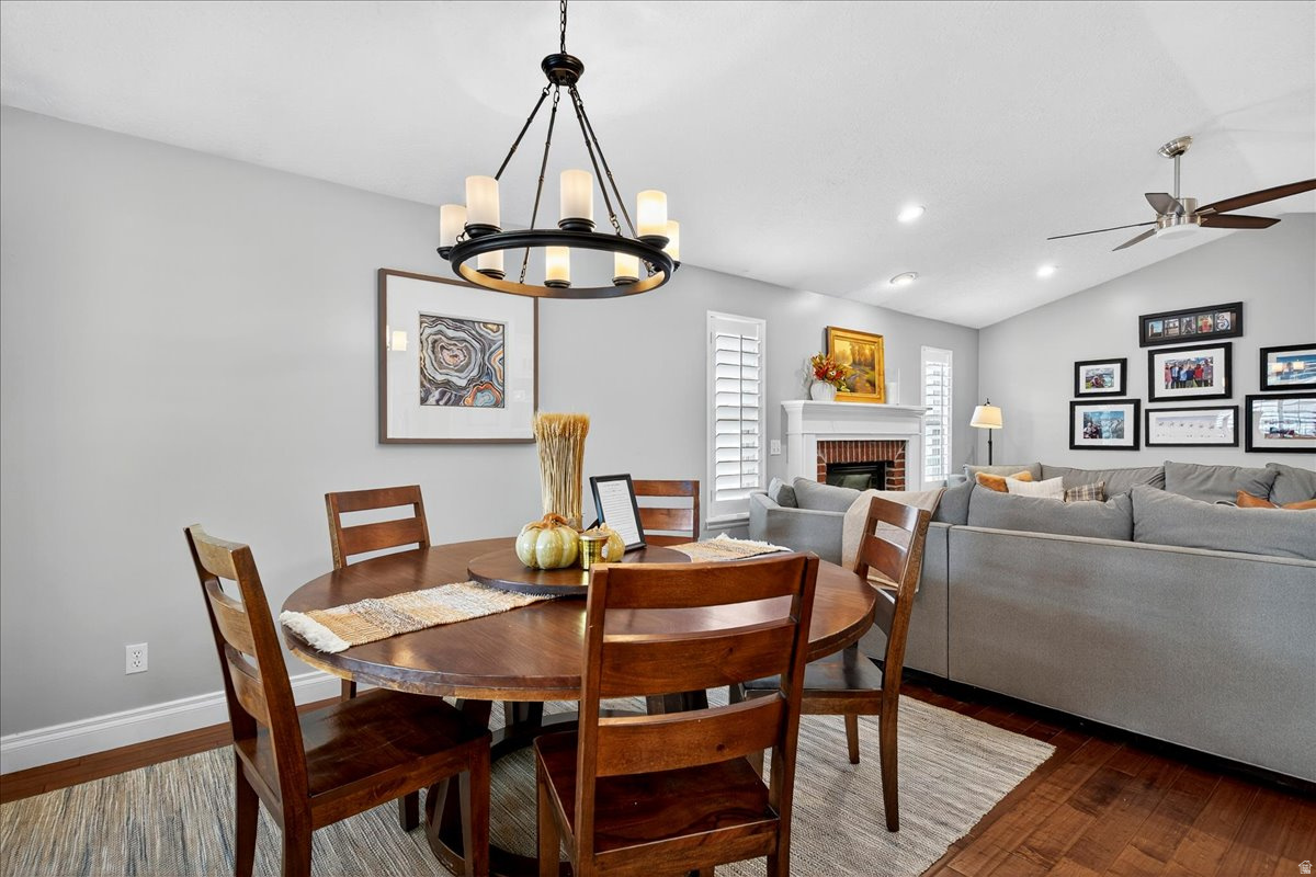 LEXINGTON PARK - Residential