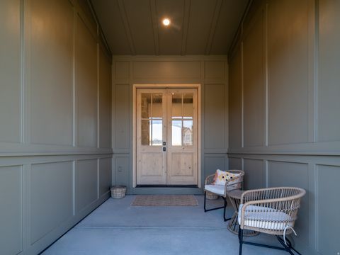 Tiny photo for 6188 E HUMMINGBIRD PT, Huntsville, UT 84317 (MLS # 2120245)