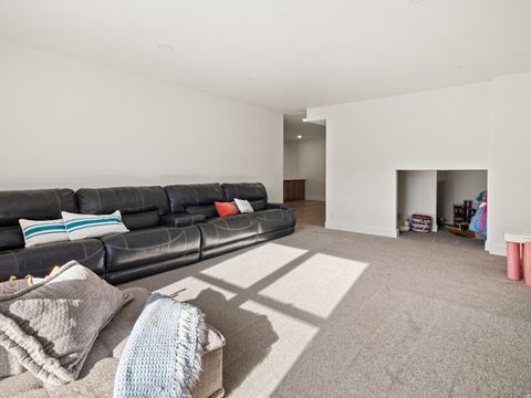 Tiny photo for 6188 E HUMMINGBIRD PT, Huntsville, UT 84317 (MLS # 2120245)