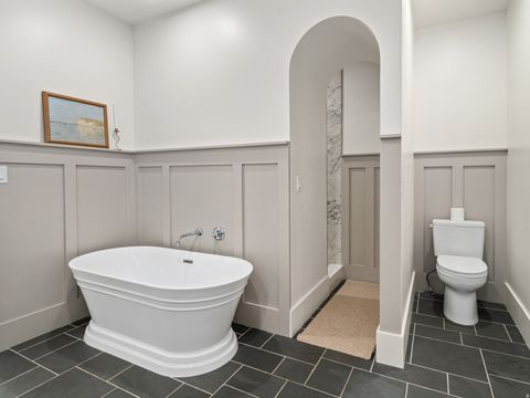 Tiny photo for 6188 E HUMMINGBIRD PT, Huntsville, UT 84317 (MLS # 2120245)