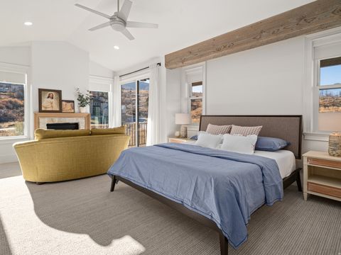 Tiny photo for 6188 E HUMMINGBIRD PT, Huntsville, UT 84317 (MLS # 2120245)