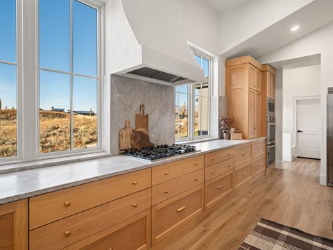 Tiny photo for 6188 E HUMMINGBIRD PT, Huntsville, UT 84317 (MLS # 2120245)