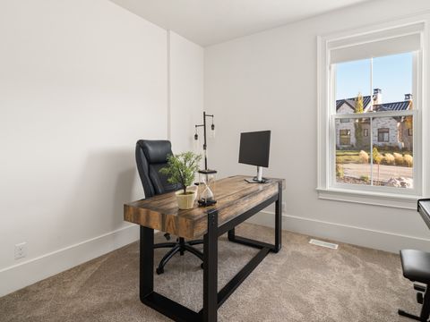 Tiny photo for 6188 E HUMMINGBIRD PT, Huntsville, UT 84317 (MLS # 2120245)