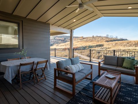 Tiny photo for 6188 E HUMMINGBIRD PT, Huntsville, UT 84317 (MLS # 2120245)