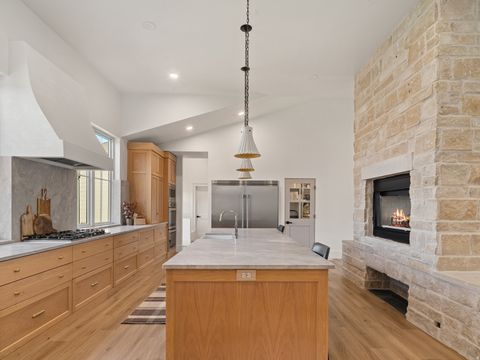 Tiny photo for 6188 E HUMMINGBIRD PT, Huntsville, UT 84317 (MLS # 2120245)