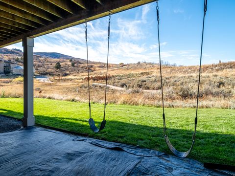 Tiny photo for 6188 E HUMMINGBIRD PT, Huntsville, UT 84317 (MLS # 2120245)