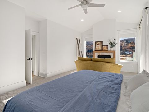 Tiny photo for 6188 E HUMMINGBIRD PT, Huntsville, UT 84317 (MLS # 2120245)