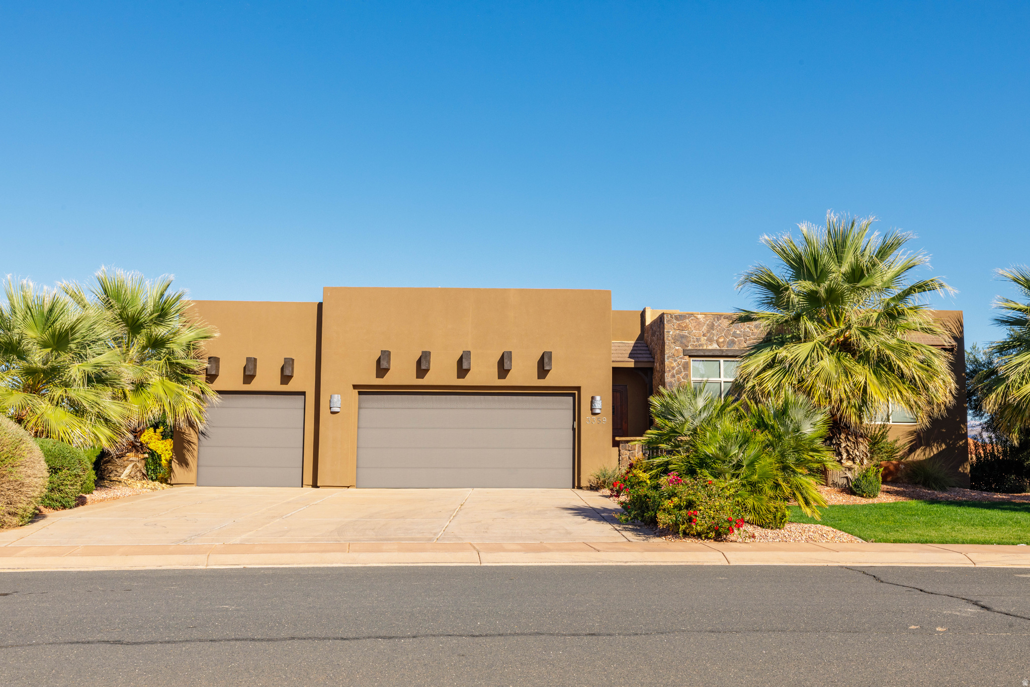 DUNES AT SAND HOLLOW RESORT - Residential