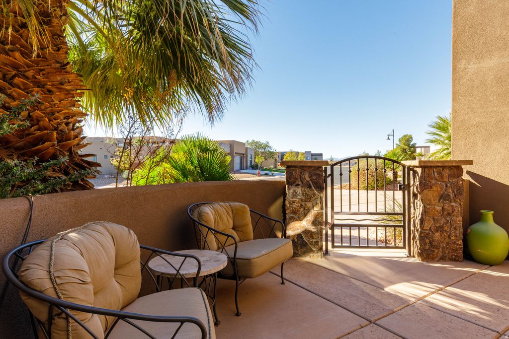 Photo of 3359 S 5450 W, Hurricane, UT 84737 (MLS # 2141123)