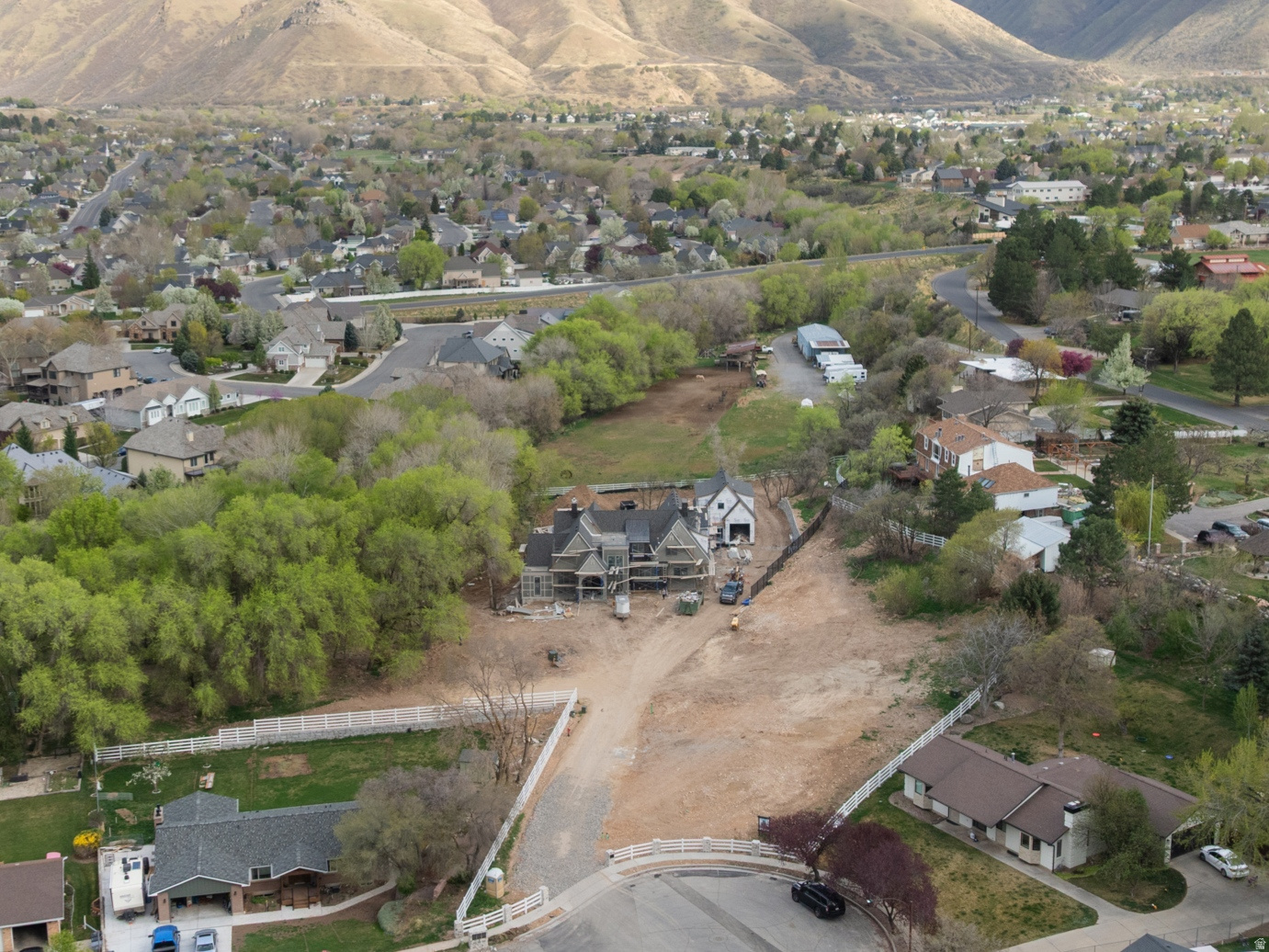 CREEKSIDE LANE - Land