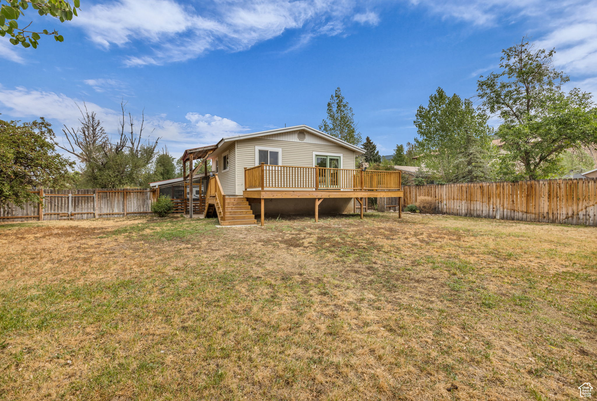 KAMAS TOWN - Residential