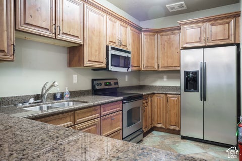 Tiny photo for 1000 E BLUFF VIEW DR #107, Washington, UT 84780 (MLS # 2190099)