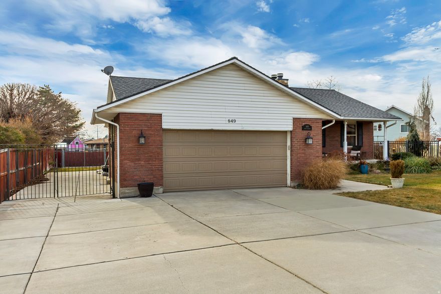 Gorgeous Murray rambler on a quarter acre lot! Beautifully situated in a quiet cul de sac with amazing neighbors, this charming home offers a welcoming layout with bright and open living spaces. Enjoy a functional floor plan designed for both comfortable daily living and easy entertaining. This gem offers a beautifully remodeled kitchen and bathrooms along with the PERFECT basement for entertaining. Complete with custom built island and bar area, kitchenette and bathroom suite with oversized shower and jetted tub; ideal for guests or family. With spring around the corner you will LOVE the large yard, covered patio, fire pit, trees and gated RV parking, perfect for your toys.