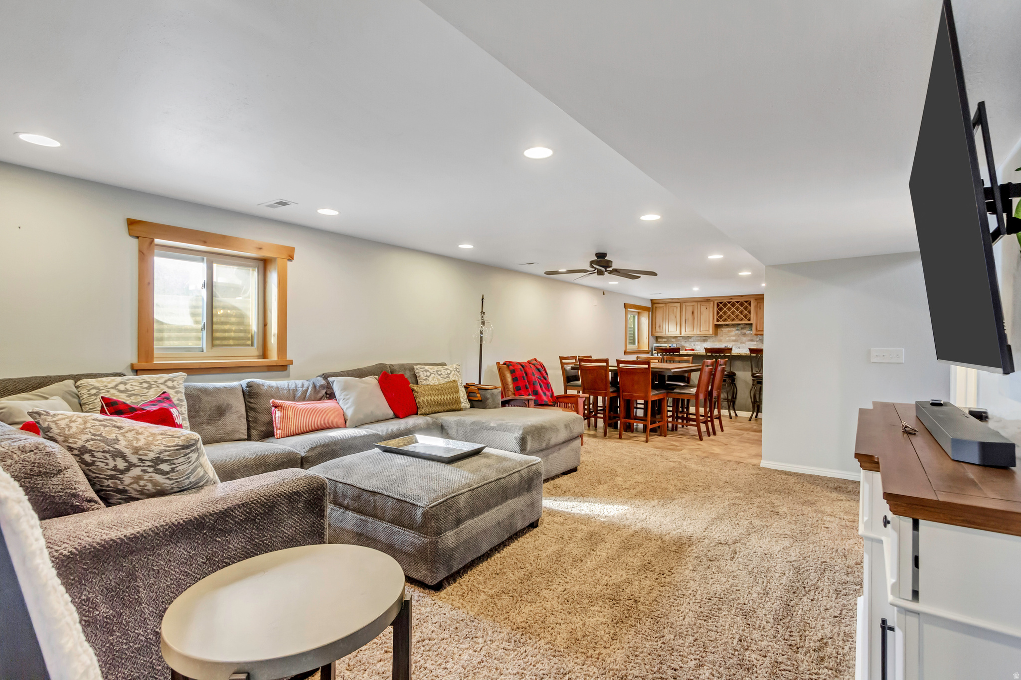 CLOVER CREST - Residential