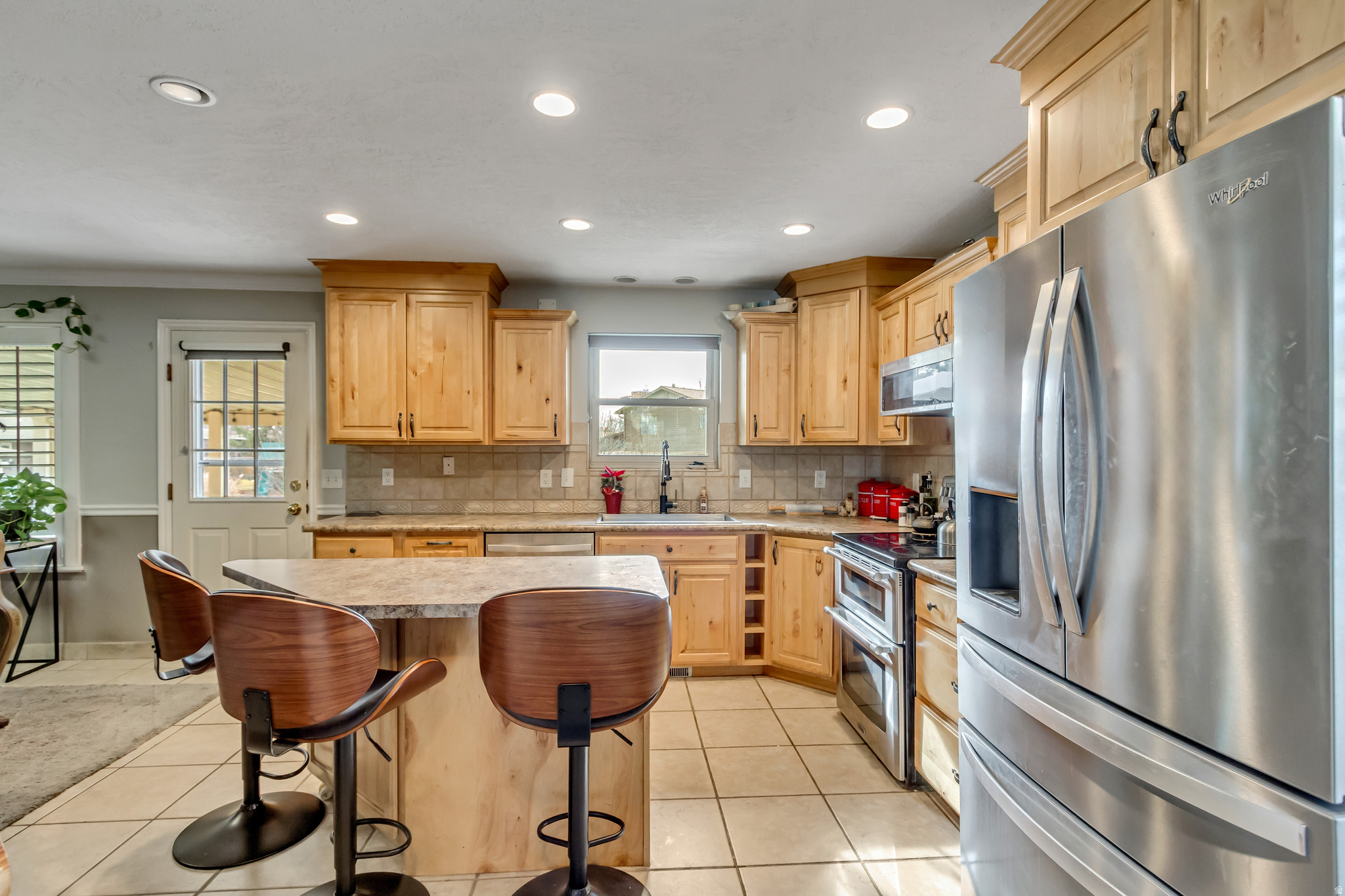 CLOVER CREST - Residential