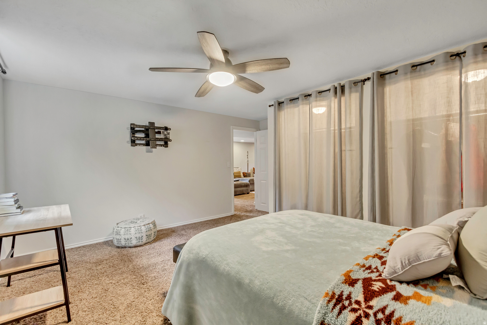 CLOVER CREST - Residential