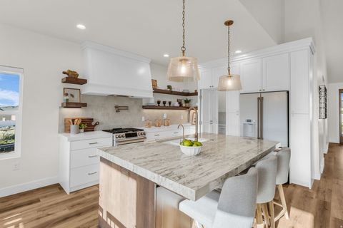 Tiny photo for 1178 S LAUREN LN, Heber City, UT 84032 (MLS # 2152581)