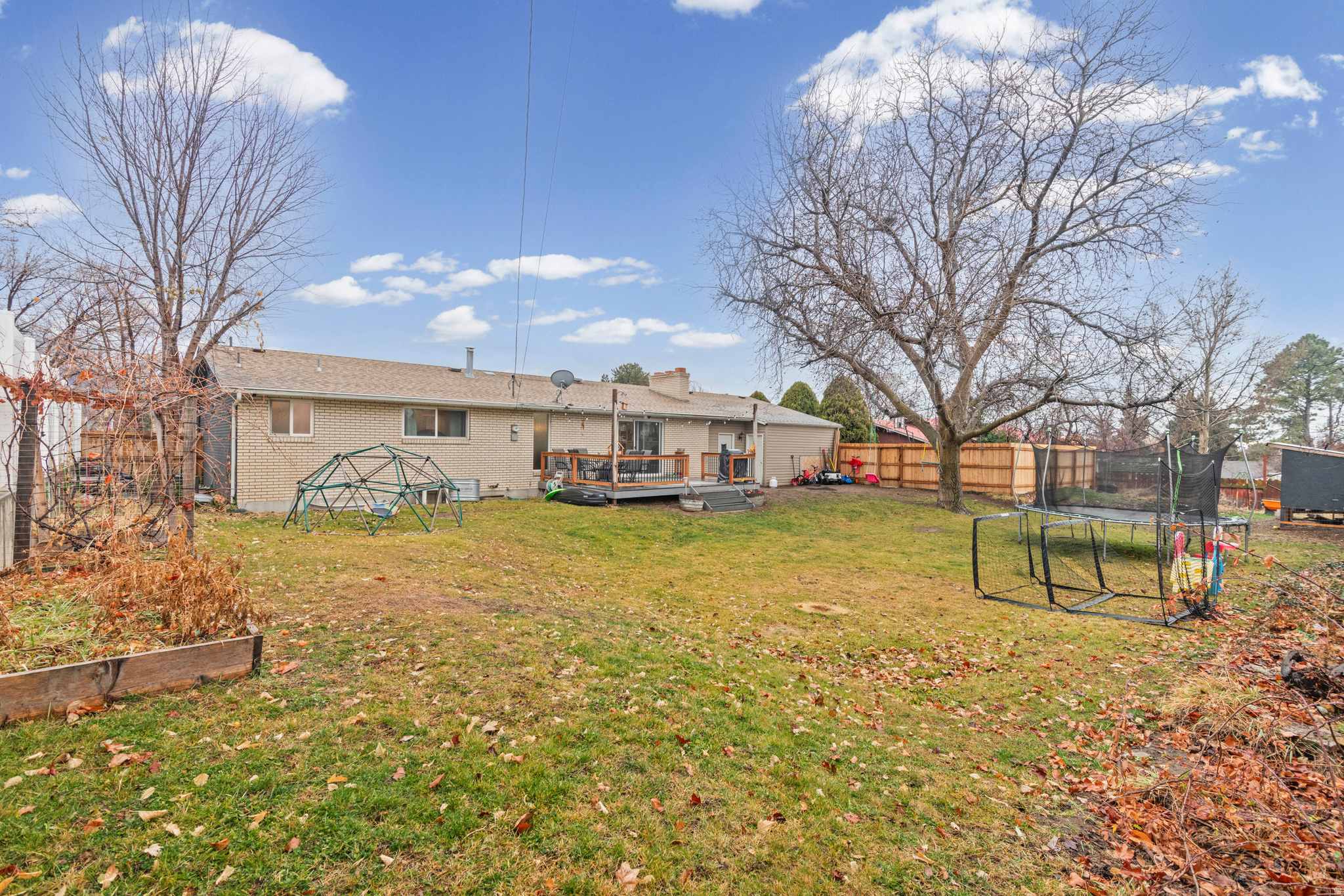 NOB HILL - Residential