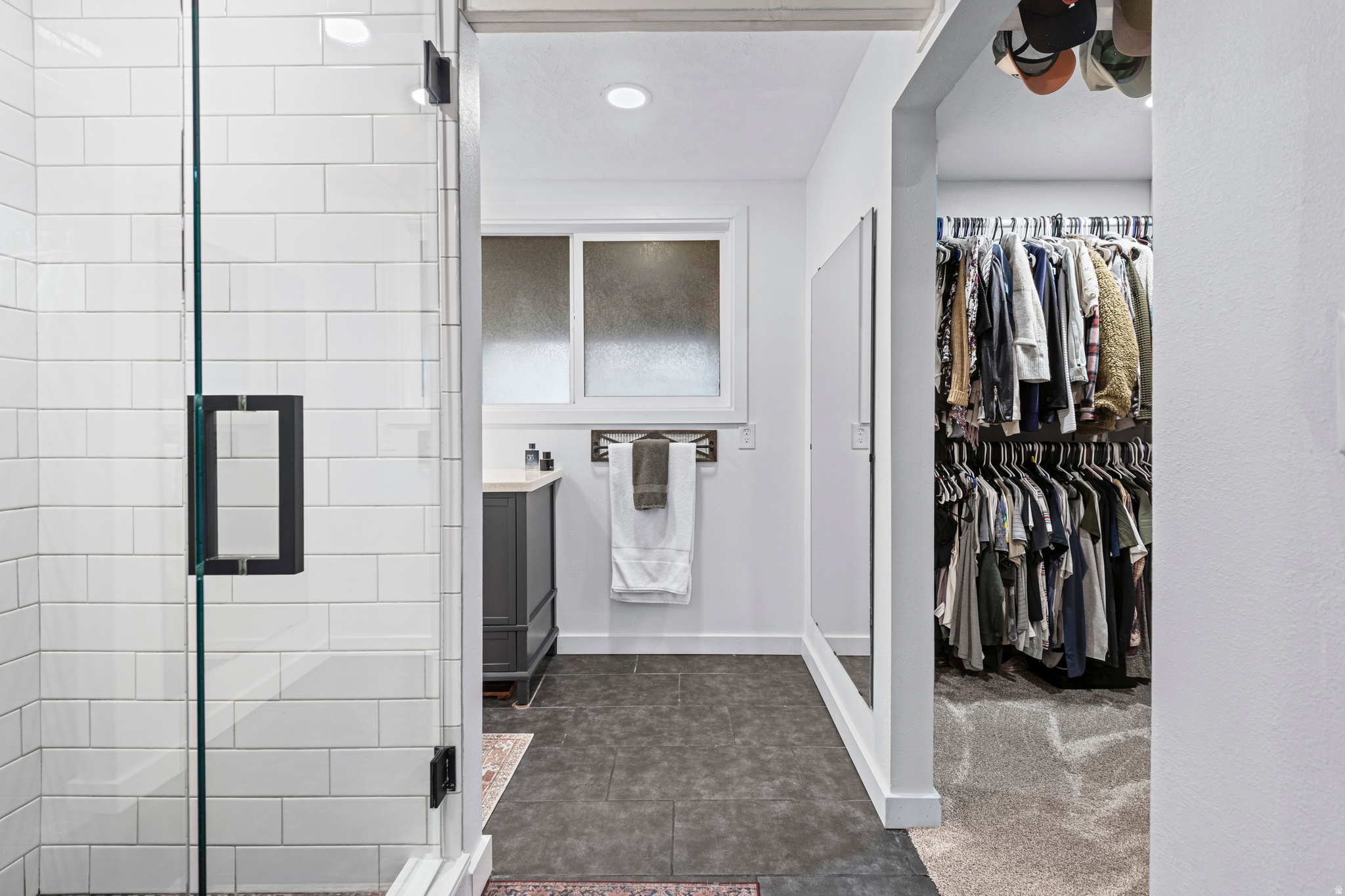 NOB HILL - Residential