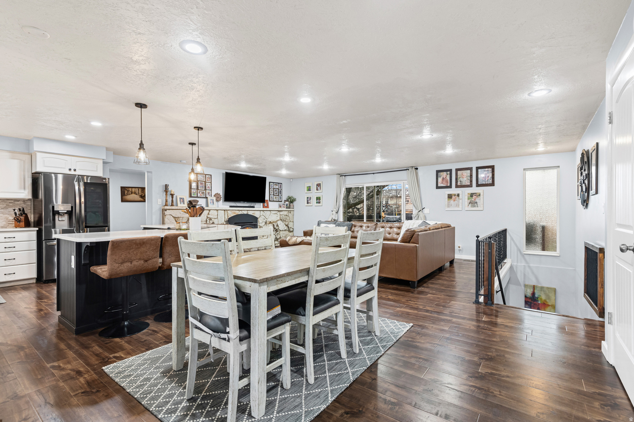 NOB HILL - Residential