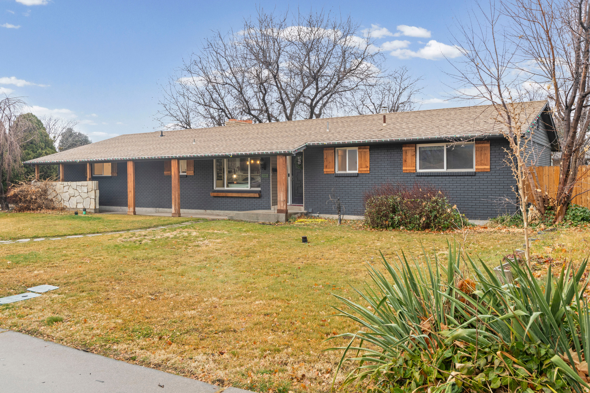 NOB HILL - Residential