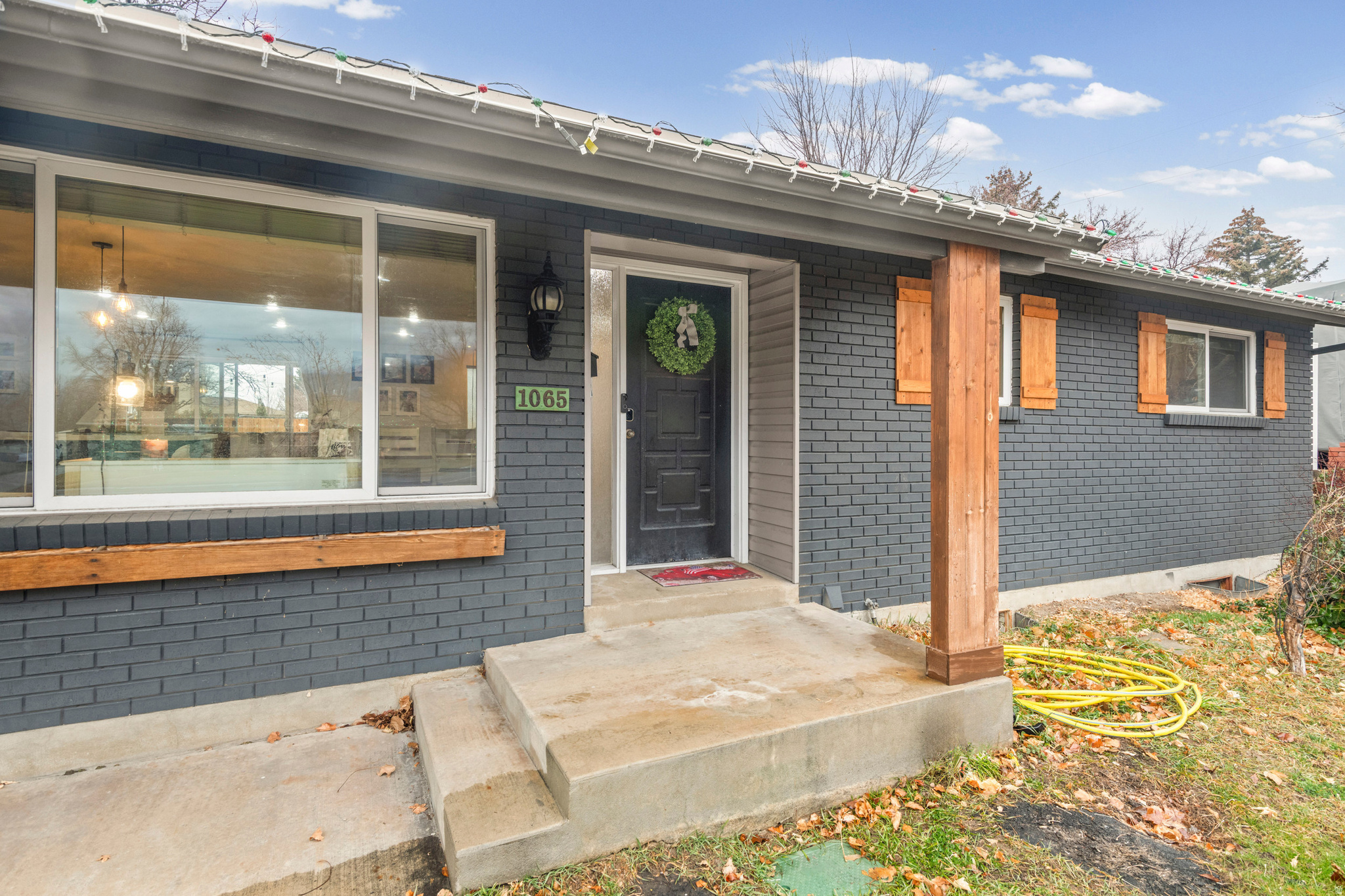 NOB HILL - Residential