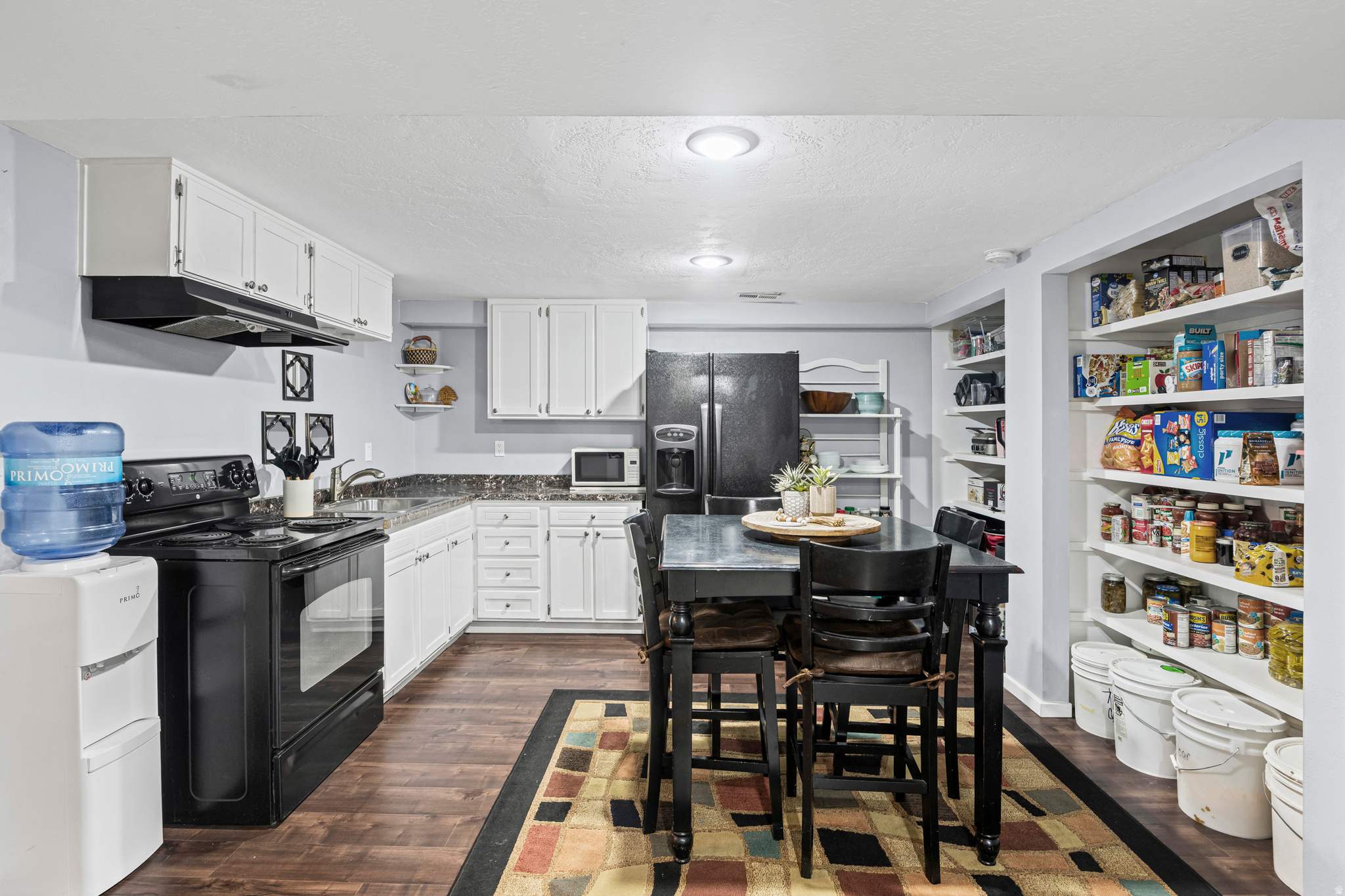 NOB HILL - Residential